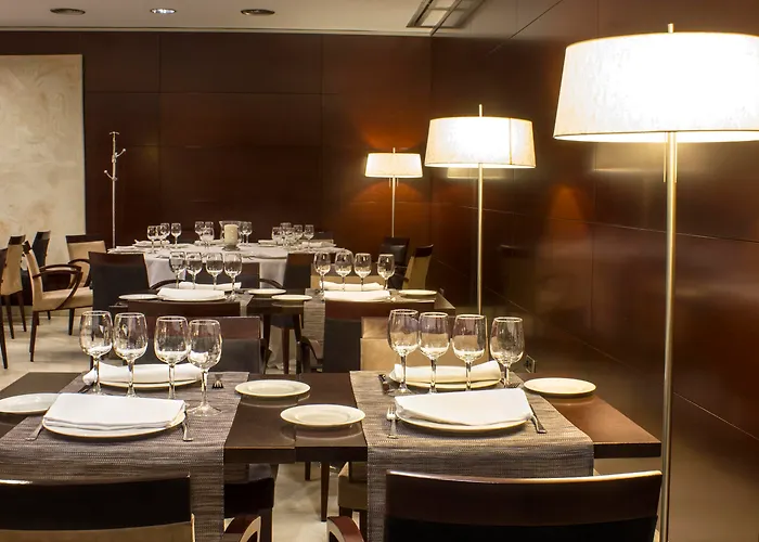 Zenit Coruna 4* آكورونيا