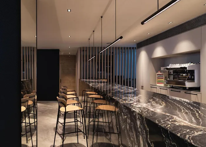 Zenit Coruna آكورونيا