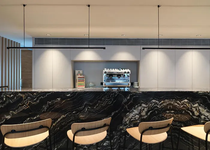 Hotel Zenit Coruna 4*