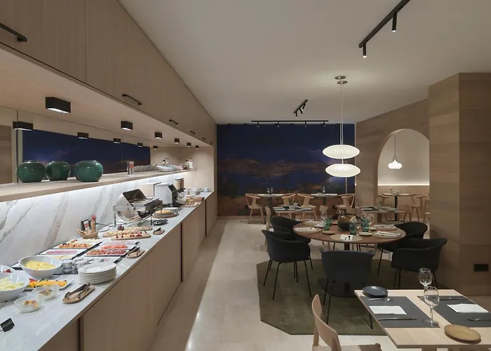 فندق Zenit Coruna 4*